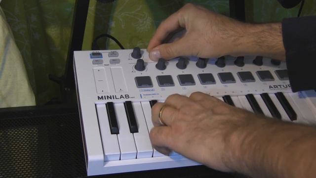 Arturia Minilab MkII & Analog Lab 2 : A Quick View смотреть онлайн