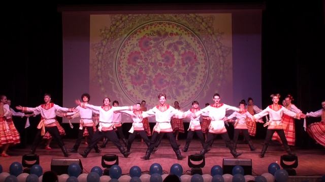 Вдоль по улице широкой смотреть онлайн