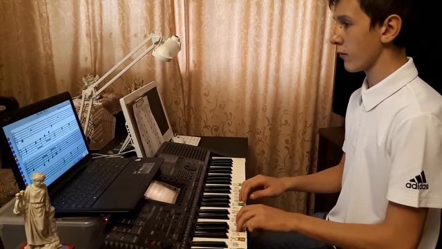 Виктор Бояринцев. Апрель-2018. Чтение нот с листа. Фрагмент - Бах И.С. Менуэт Соль мажор смотреть онлайн