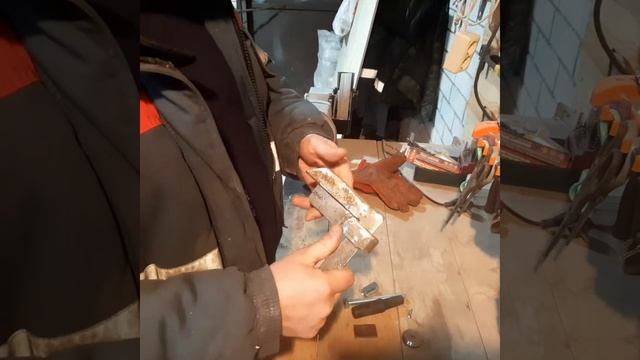 # сделай сам, F-образная струбцина своими руками (минемум времени и ресурсов) смотреть онлайн