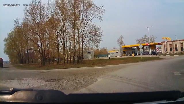 Камень на Оби проездом в мае 2. И при въезде с западной стороны не удалось миновать ямок на дороге смотреть онлайн