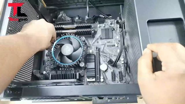 How To Replace intel stock fans with HYPER 212 LED TURBO ARGB CPU Cooler | Tech Land смотреть онлайн