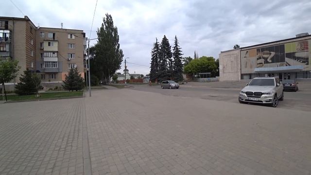 Новомосковск. Площадь Героев. Днепропетровская область. смотреть онлайн