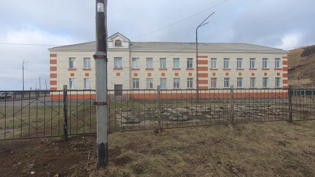 Углегорск. Школа№2. апрель 2022 г. смотреть онлайн