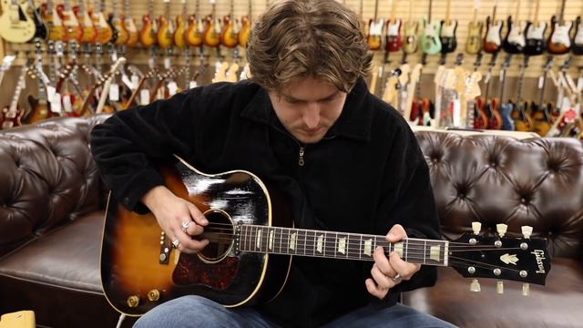 Guitar of the Day: 1954 Gibson J-160E | Norman's Rare Guitars смотреть онлайн