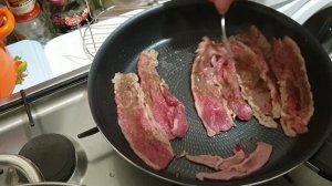 Жарим бекон из мраморной говядины