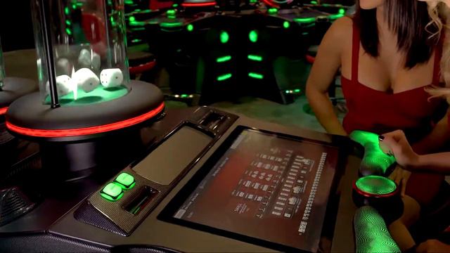 Universal Cabinet смотреть онлайн