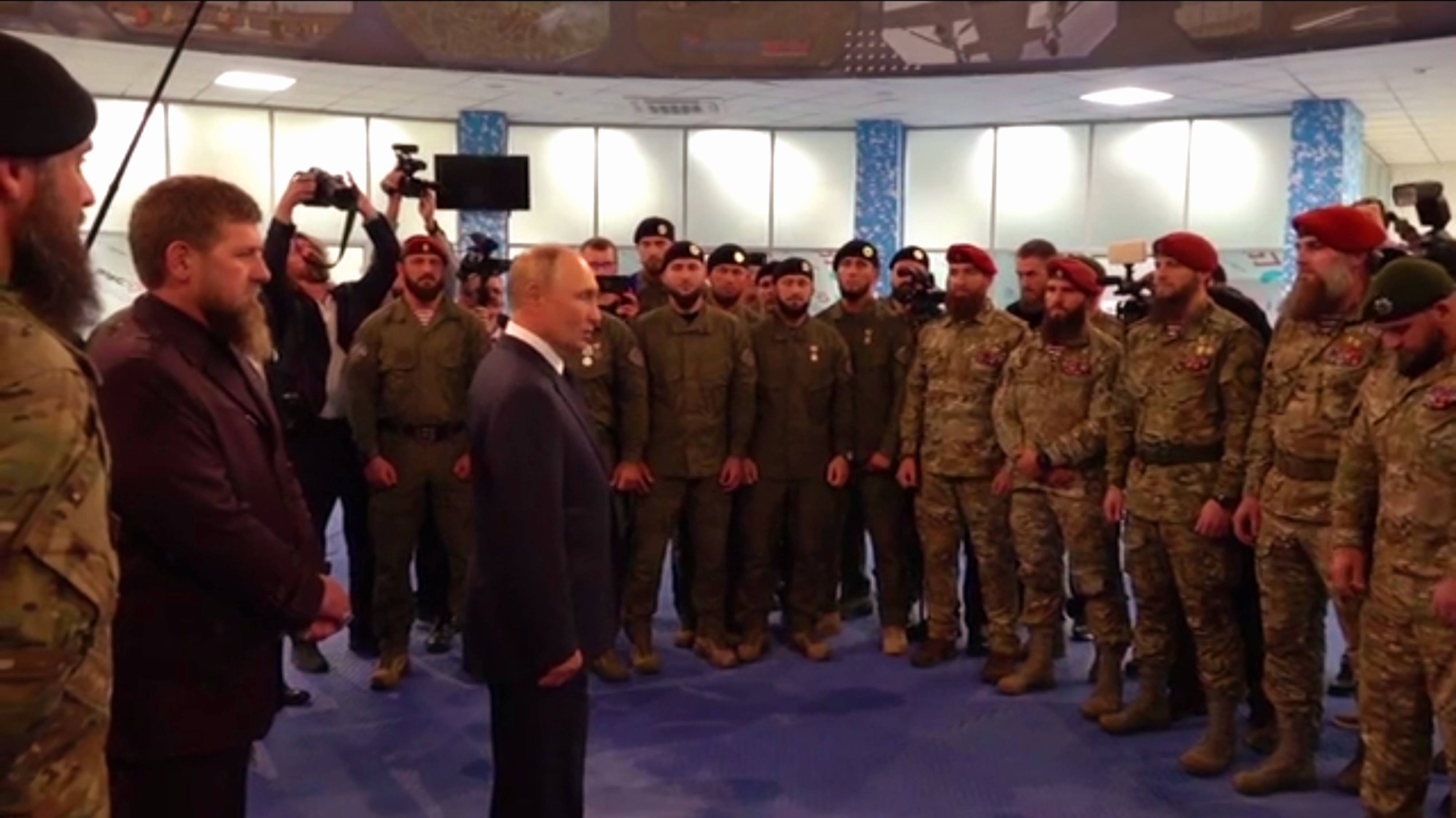‼️Президент посетил Российский университет спецназа (РУС)🇷🇺"Мы все пехотинцы"- Путин. смотреть онлайн