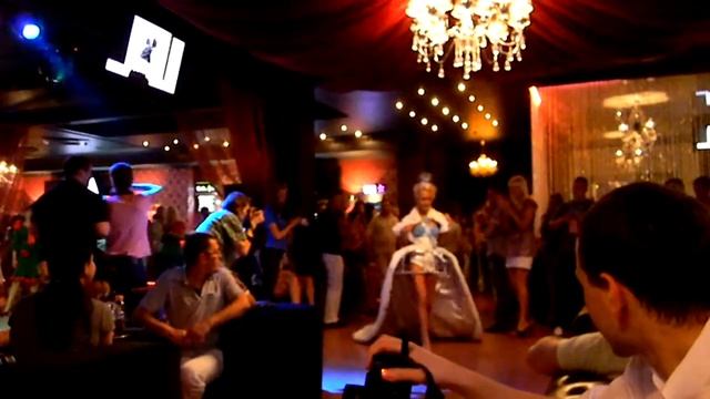 "Uzhgorod Fashion Day": Ольга Краснова 2 [secret-dress.com] [17.06.11] смотреть онлайн