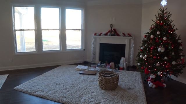 Открываем подарки на новоселье/ Наконец заказали диван из Костко / Рождественская ярмарка в США вло смотреть онлайн