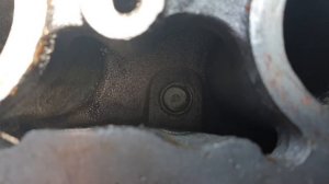 Одна из причин дымления -белым дымом.. Гранта 16 клапанная