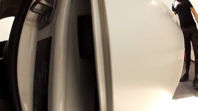 Как проходило обучение оклейке плёнкой в Астрахани. Автовинил. смотреть онлайн