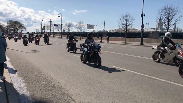 Открытие мотосезона в г. Санкт- Петербурге, 29.04.2023 года смотреть онлайн