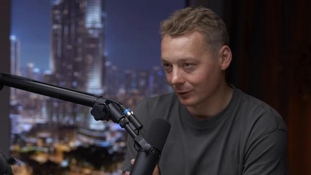 Трейдинг криптовалют | Волшебные истории и темная сторона смотреть онлайн