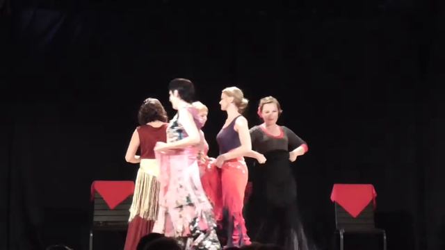 Tangos con manton, группа Fuego смотреть онлайн