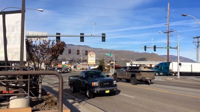 Отель Марриотт в городе Виначи, штат Вашингтон. SpringHill Suites Marriott Hotel in Wenatchee смотреть онлайн