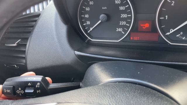 Format 12 heures ou 24 heures sur BMW série 1 e87. смотреть онлайн