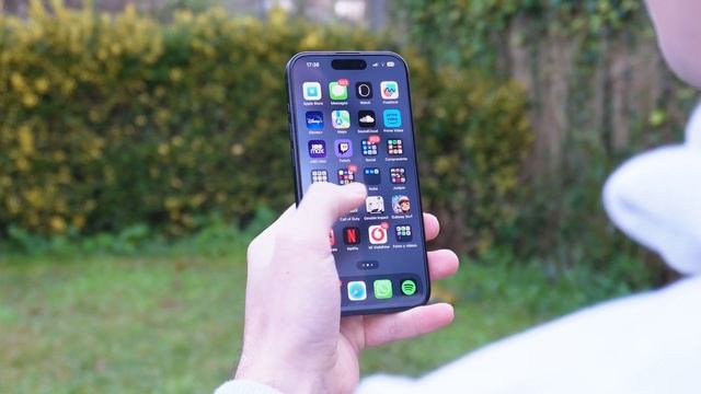 It's titanium!!! iPhone 15 Pro REVIEW смотреть онлайн