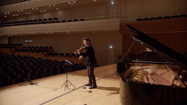 Brahms Scherzo Sonata Movement for Violin and Piano in C minor at KKL Lucerne смотреть онлайн
