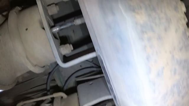 Шипел ускоритель тормозов на полуприцепе смотреть онлайн