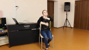 Музыкальная игра «Автобус». Кирьянова Е.А., музыкальный руководитель.mp4