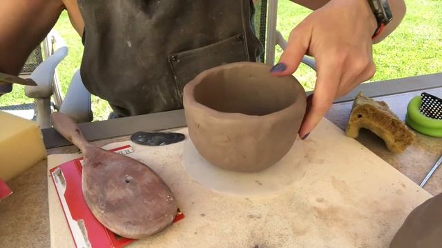 Part 1 - Efficiency in Making a Matching Pinch Bowl Set - Day 35 Quarantine Distraction Video смотреть онлайн
