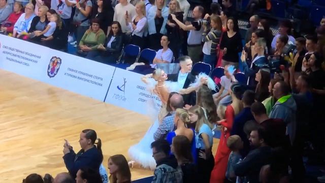 Чемпионат Беларуси Магдисюк - Магдисюк 1/2 Квикстеп смотреть онлайн