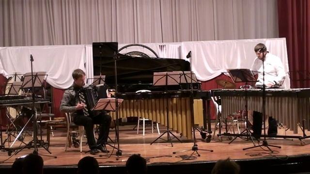 "Percussion pab" Концерт ударных инструментов в Доме музыки и кино "Комсомолец" 12 февраля 2012год смотреть онлайн