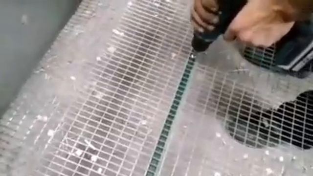 Самостоятельная сборка брудера цыплятам своими руками серии Любимый/интернет магазин/Большой фермер смотреть онлайн