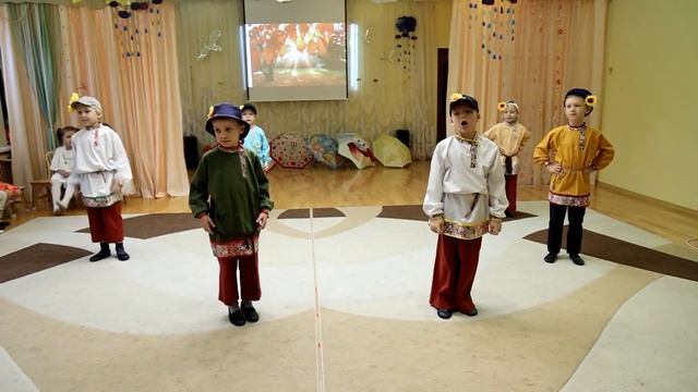 Волшебница Осень - утренник в подготовительной группе. МАОУ СОШ 29 г.Липецк. Муз.рук. Черняк И.Н. смотреть онлайн