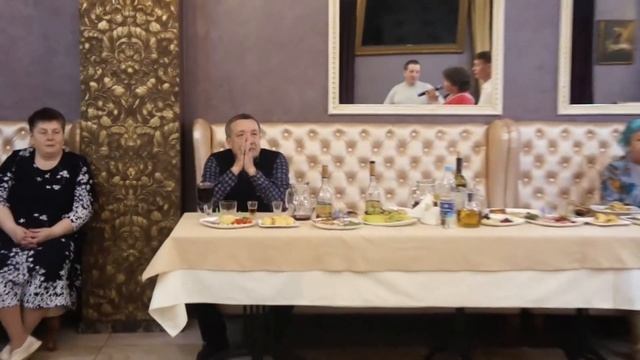 Вокальные таланты на юбилее 2 ЙОШКАР-ОЛА Марий Эл 2021 ЙОШКАР-ОЛА Марий Эл 2021 кафе РЕВИЗОР смотреть онлайн