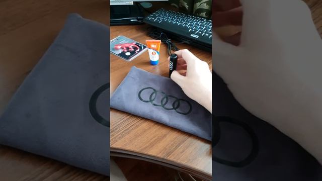 Видео с самым большим количеством просмотров и лайков ? Распаковка подарков от Audi Russia смотреть онлайн