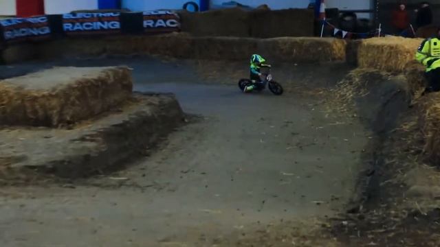Revvi Cup Electric Balance Bike Racing | SX Worx | Electric Kids Bike Racing 2023 смотреть онлайн