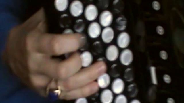 Sous le ciel de Paris - H. Giraud musique française accordeon musette - Natalya Chesnova fisarmonic смотреть онлайн