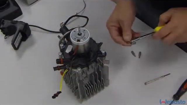 Air Top 2000 ST Re-assembly смотреть онлайн