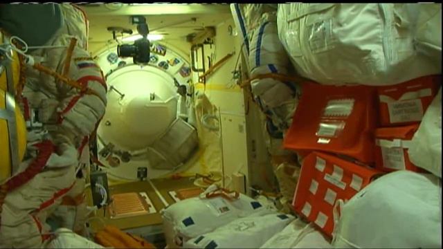 Expedition 66 Soyuz MS 20 Hatch Opening - December 8, 2021 смотреть онлайн