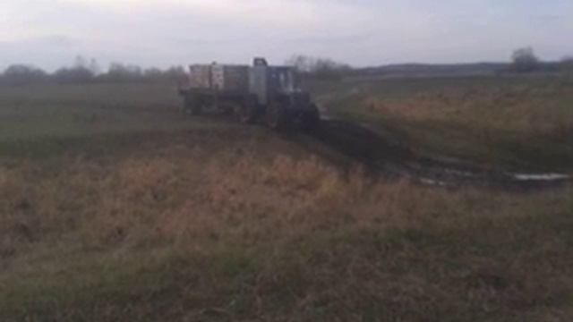 Через мелкий ров смотреть онлайн