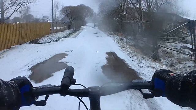 Улица Уральская г . Окуловка . Новгородская обл. Россия . Планета Земля =) 22.01.2020 смотреть онлайн