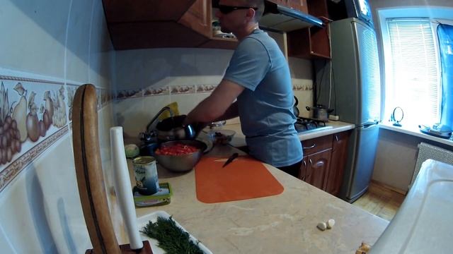 Готовим не глядя на новой кухне Салат Греческий  Слеплайф