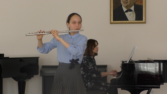 Малика Гусманова (преп. заслуженный работник культуры РБ Дилара Нурисламова) смотреть онлайн