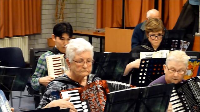 Märchen Sinfonietta - AAV-Vivace - Repetitieavond 12-03-2015 смотреть онлайн