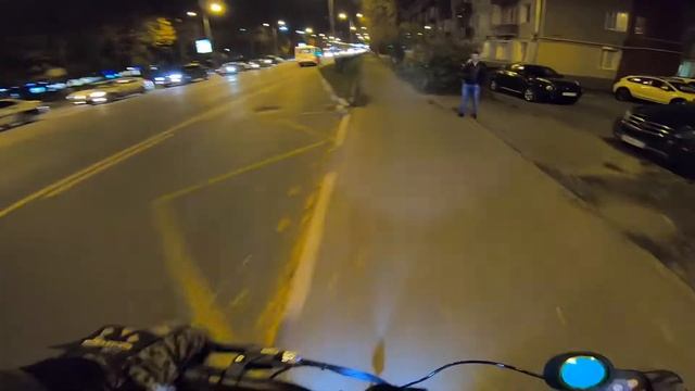 Покатушки на самокатах Dualtron Thunder и Raptor по городу Домодедово смотреть онлайн