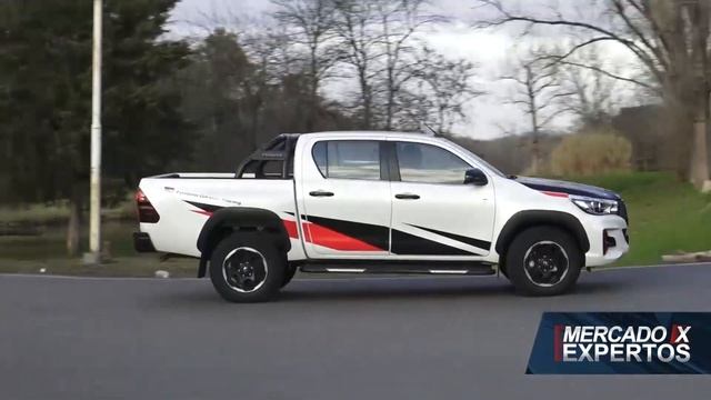 Toyota Hilux Gazoo Racing Sport-Test-Roberto Nemec-Todo Sobre Ruedas MXE смотреть онлайн