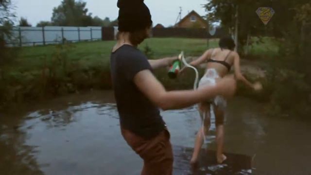 Hawaii Party смотреть онлайн