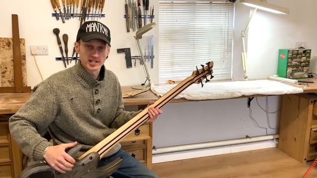 Super Long (41" scale) Bass Guitar! Sub Bass. смотреть онлайн