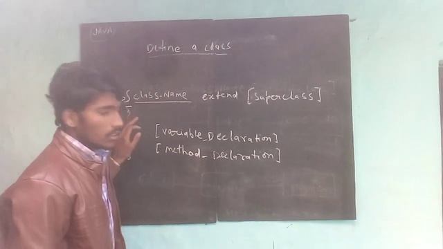 Define a class in Java // with syntax || in Hindi смотреть онлайн