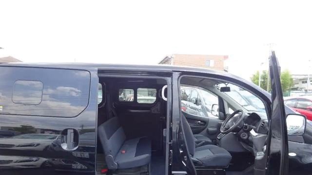 Дешевый минивэн Nissan NV200, обзор, цены, оснащение, характеристики смотреть онлайн