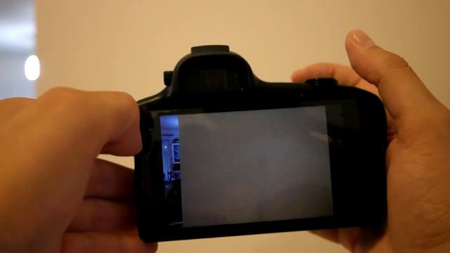 Hands-On Samsung Galaxy NX Camera смотреть онлайн