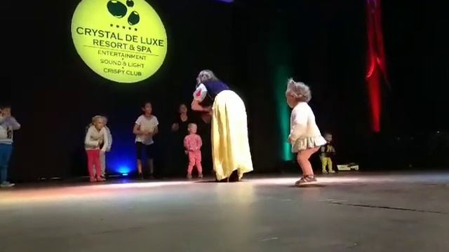 Приколы! Смешные видео! Минидиско! смотреть онлайн