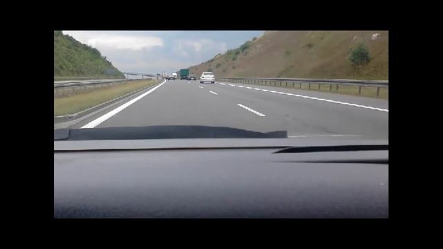 Между Краковым и Катовице смотреть онлайн